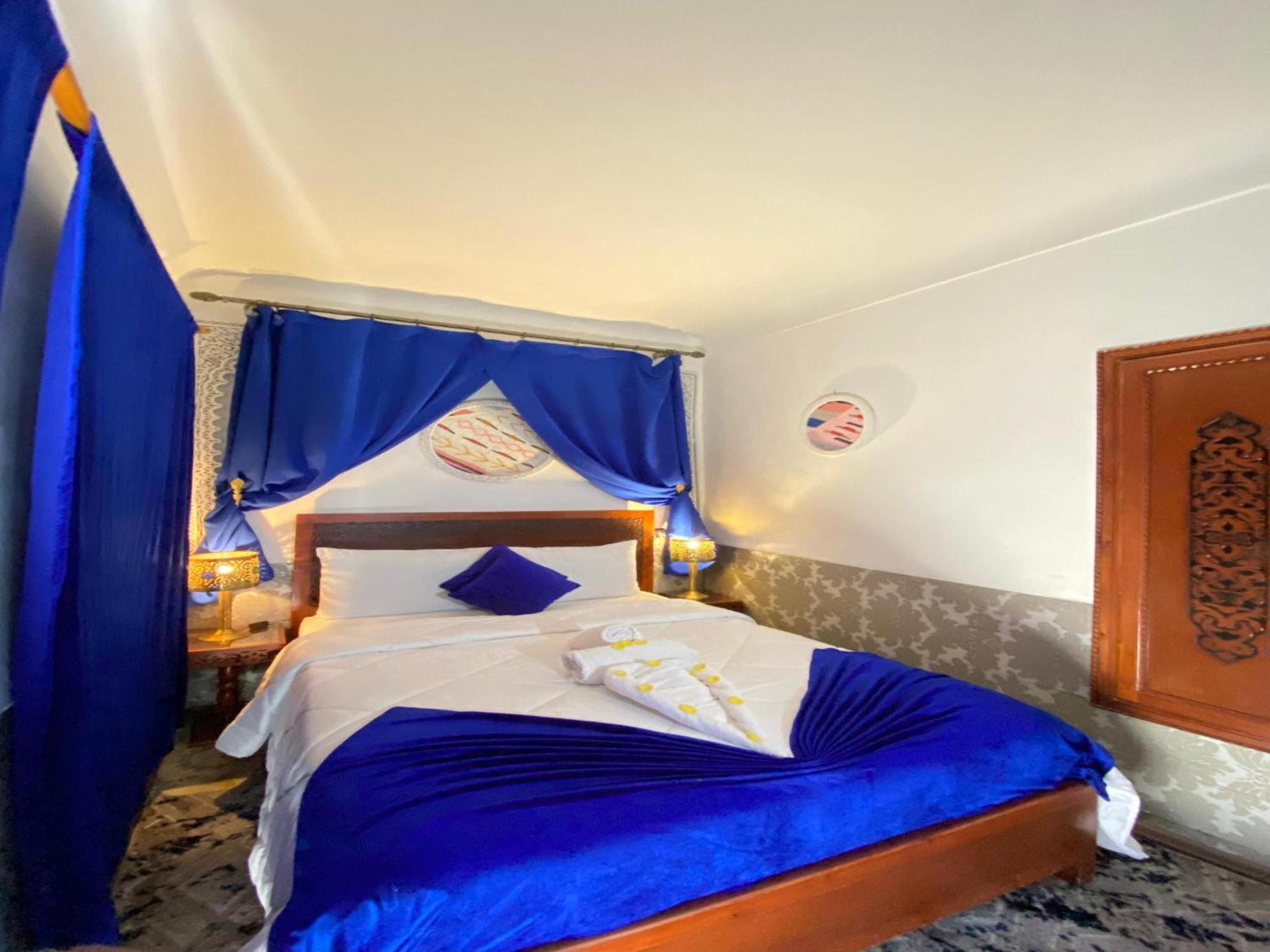 Riad Lazord De Marrakech Entier 마라케시 외부 사진